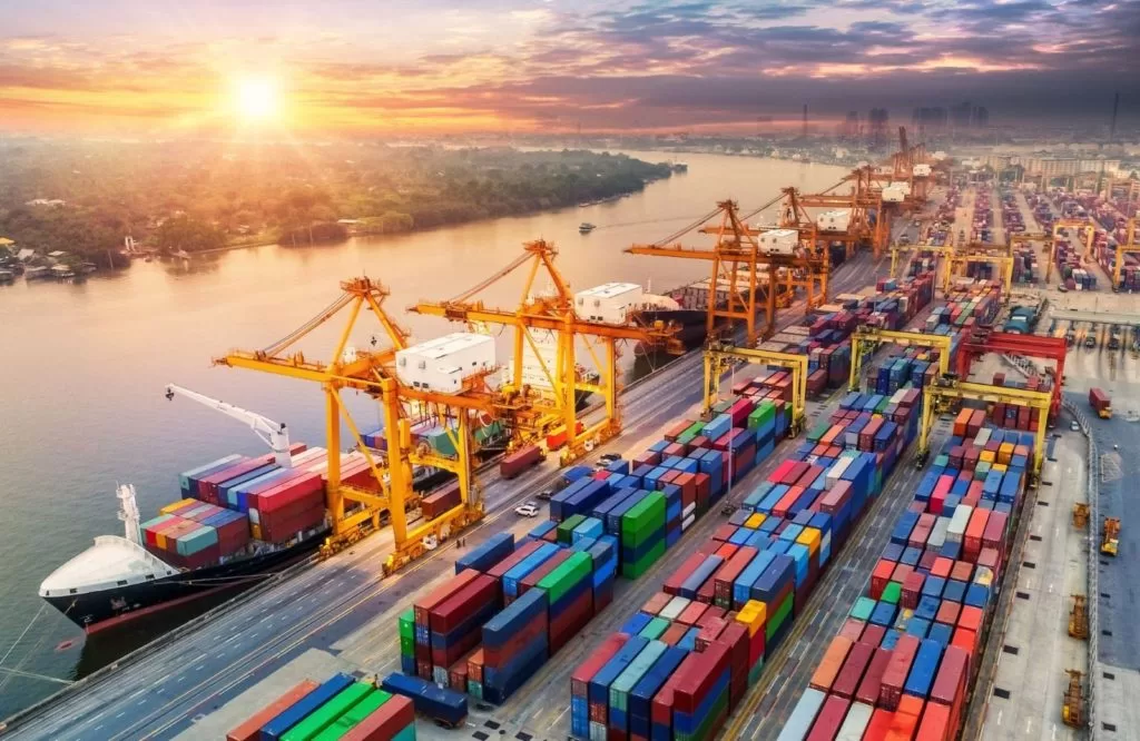 Tối ưu năng lực kết nối logistics nội địa và quốc tế
